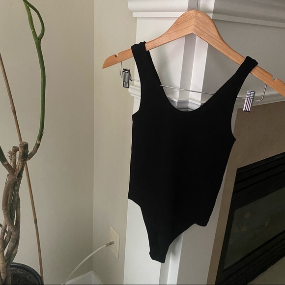 SWS Black Ribbed Scoopneck Tank Bodysuit - Picture 2 of 4